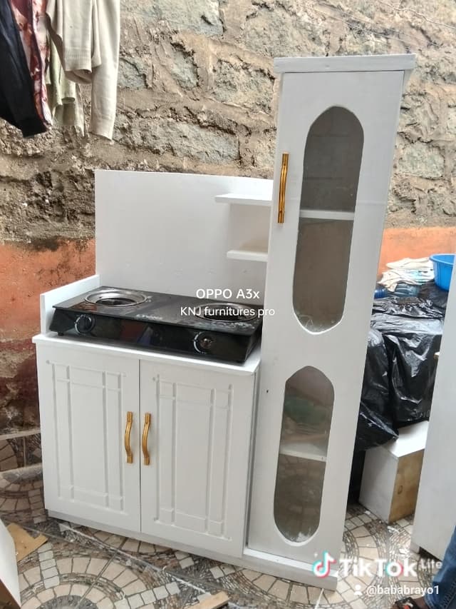 Kitchen unit
